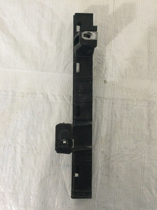 2020 Chevrolet Silverado 1500 Door Window Glass Channel Bracket Right OEM
