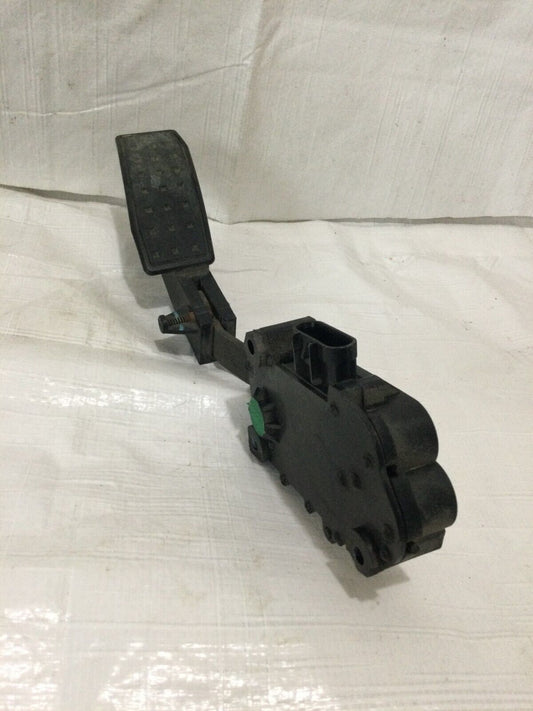 2012 Cadillac CTS   Accelerator Gas Pedal  OEM