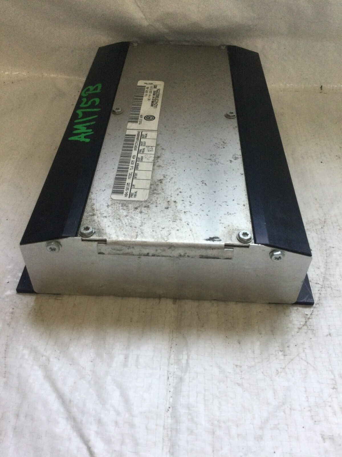 2004-2007 Volkswagen Touareg Radio Audio Sound Amp Amplifier  7L6 035 456 OEM
