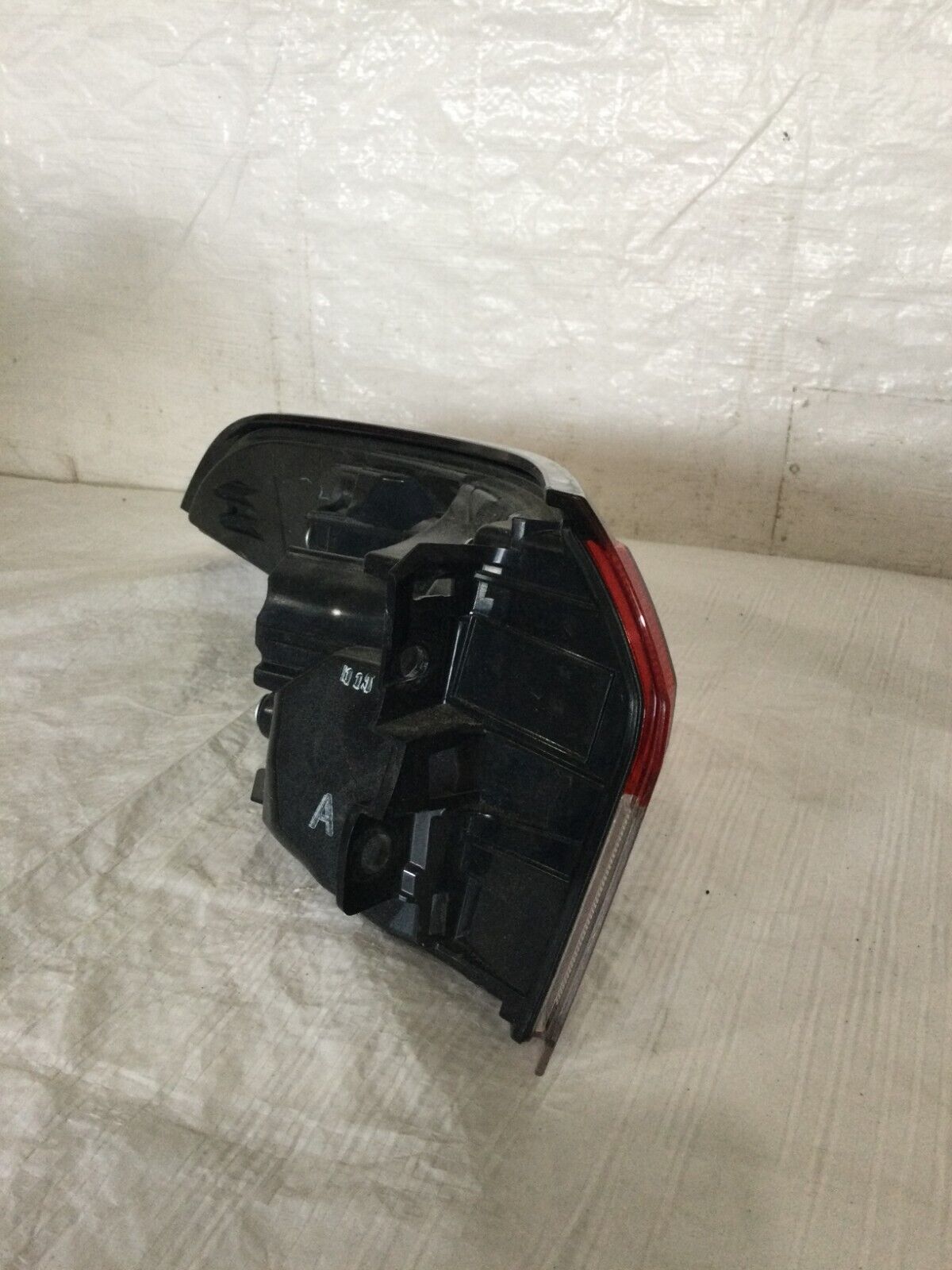 2022 Toyota Corolla Sdn 4Dr Passenger Tail Light Lamp Taillight 81551-12D10