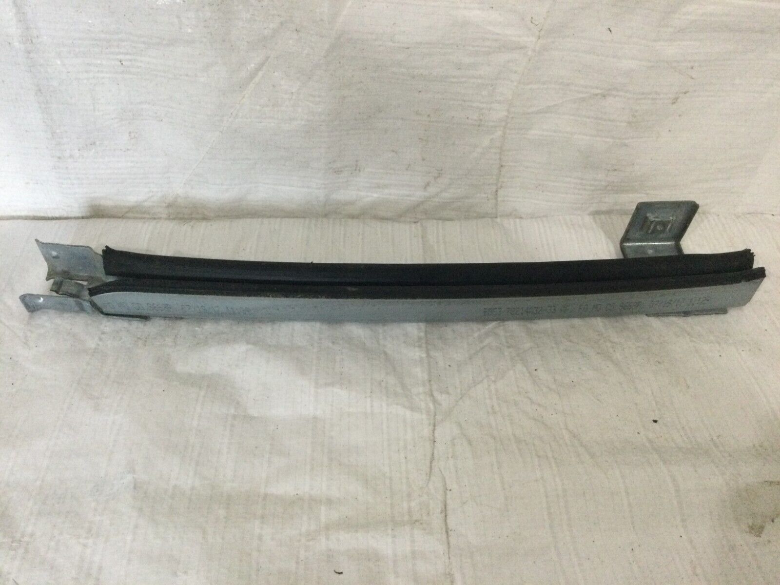 2017 Ford Explorer Front Left Window Glass Lower Channel OEM