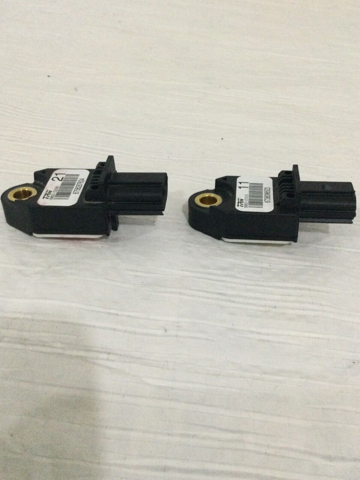 89831-02090 89831-01010 2009 2010 Toyota Corolla Front Crash Impact Sensor OEM
