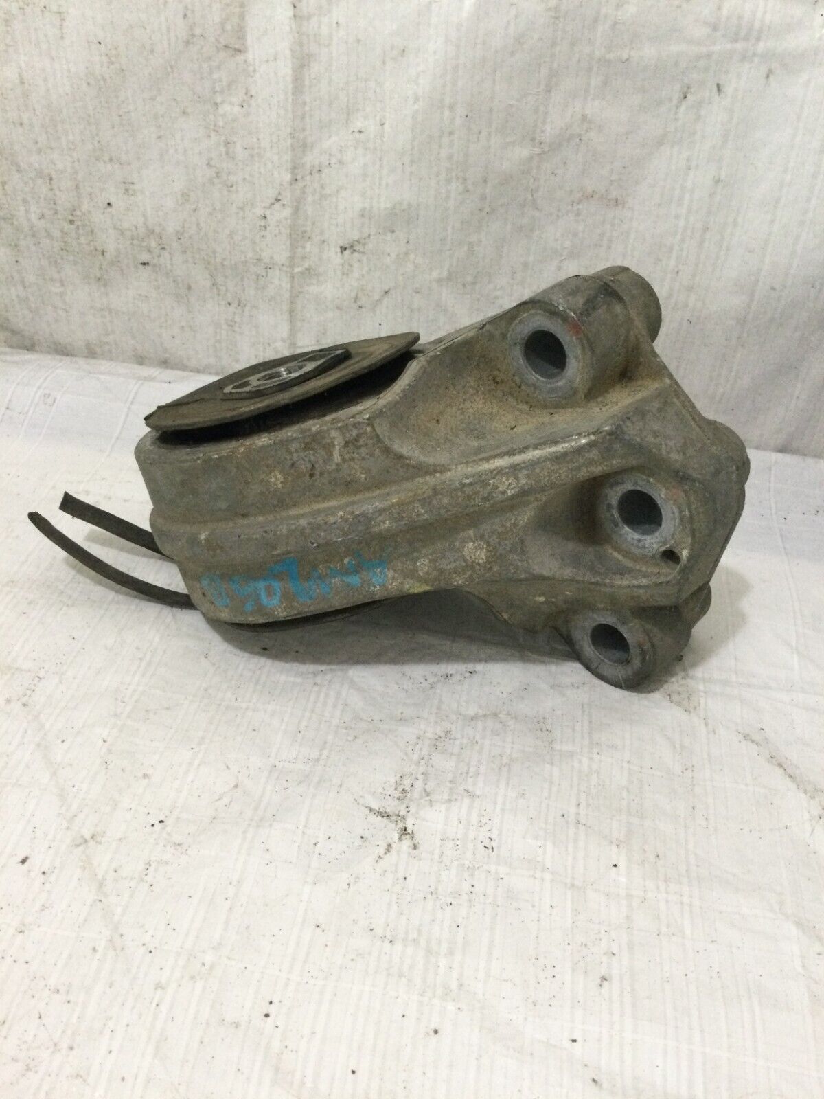 2018 Chevrolet Silverado 1500 Engine Frame Mount OEM