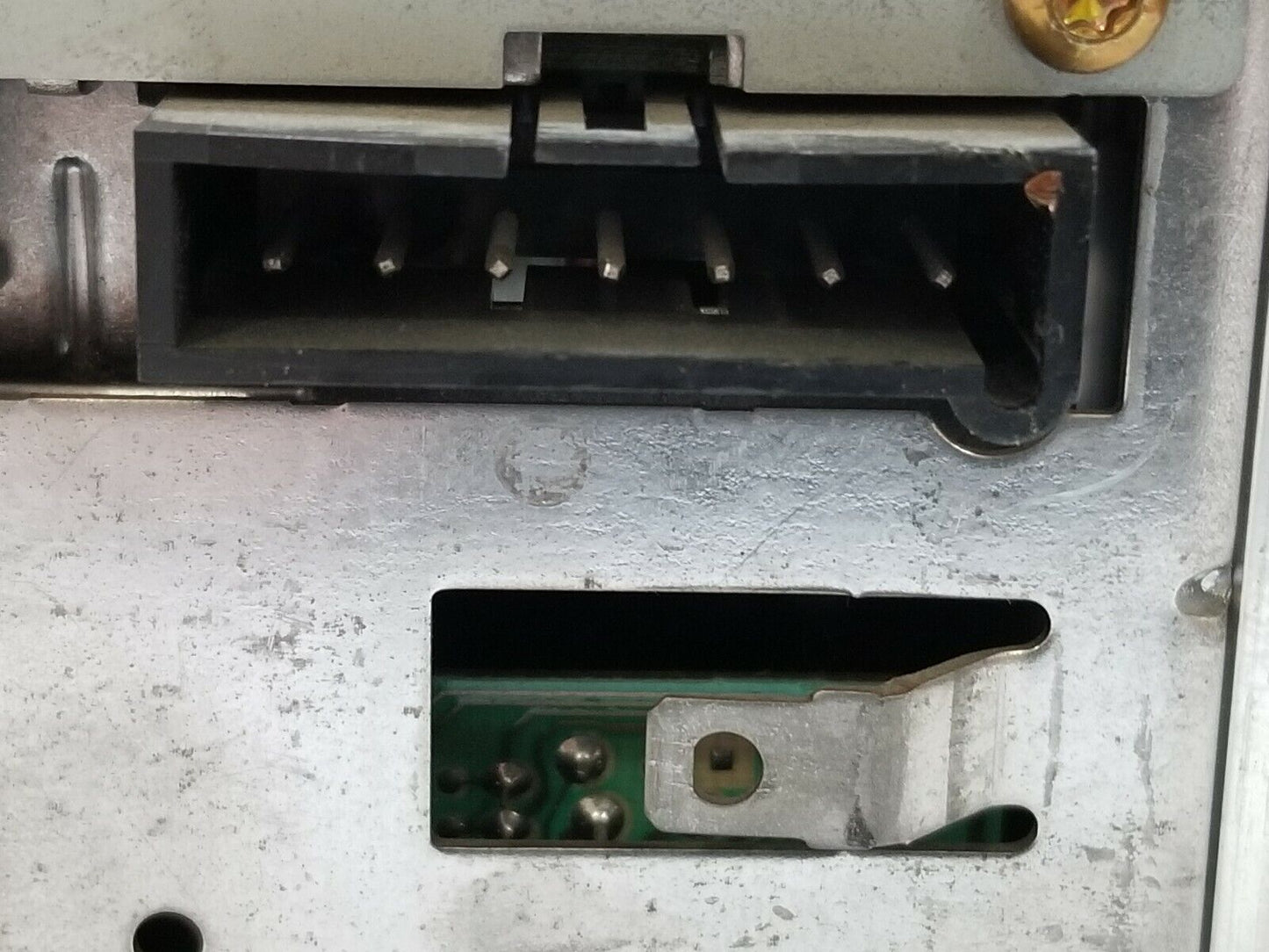 1999-2001 Dodge Intrepid Cassette Radio Player 04858583AF OEM