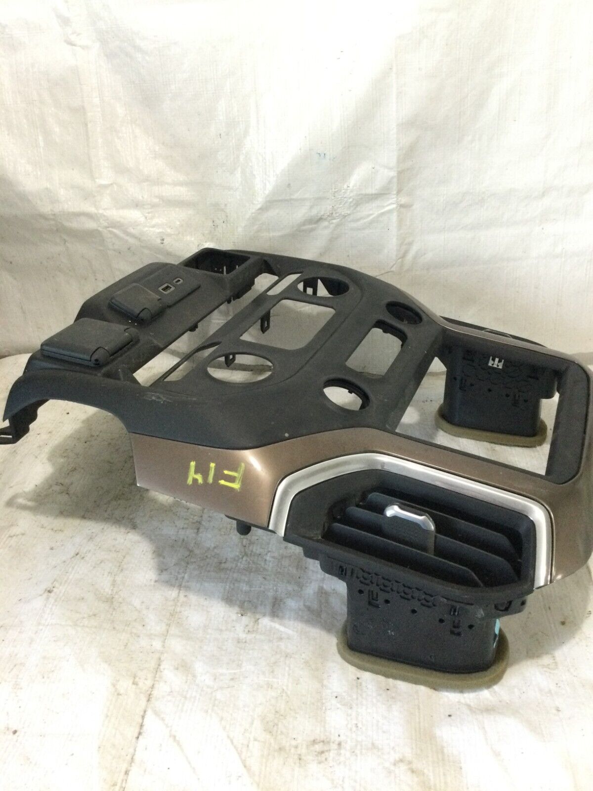 2021 Chevrolet Silverado 1500 Center Dsh Radio Bezel Trim OEM