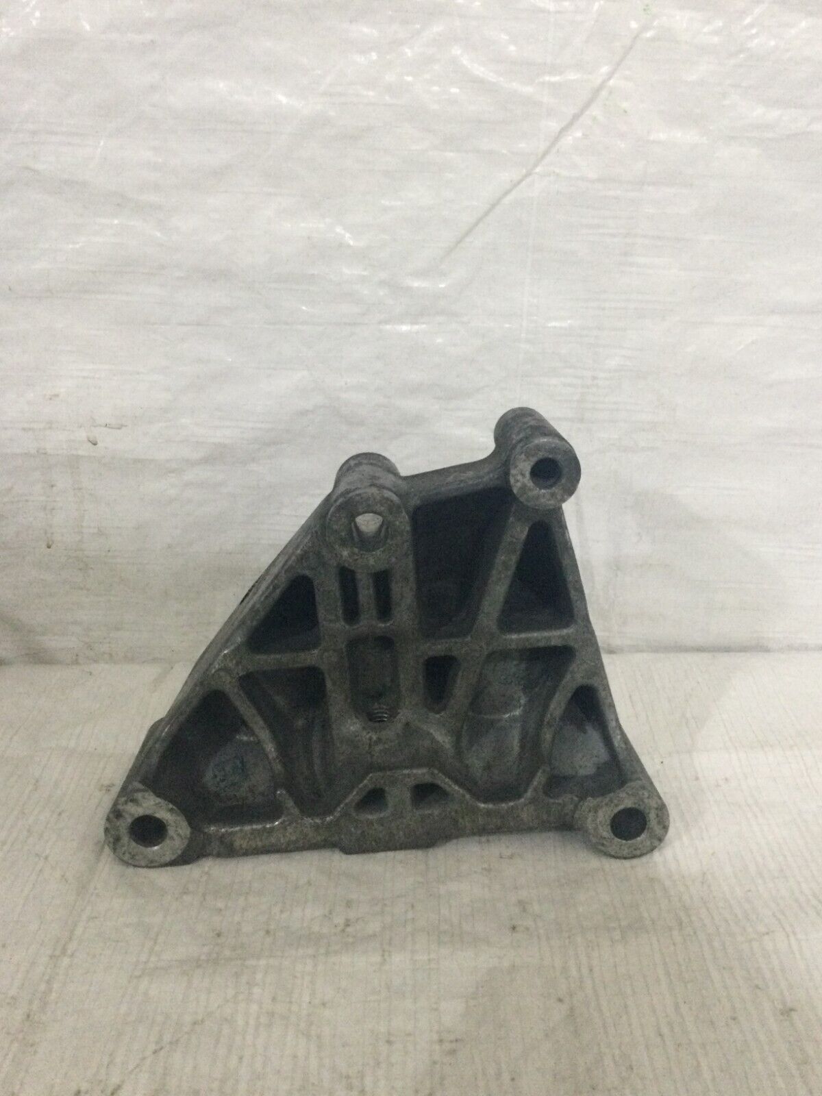 Motor Mount Bracket Fits 2012-2017 Dodge Journey 05184322AE OEM