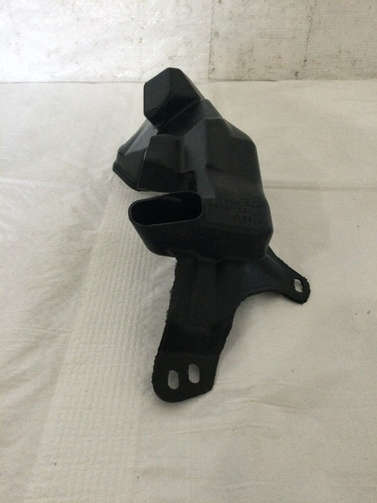 2019 Nissan Rogue 2.5L Air Intake Tube Duct OEM