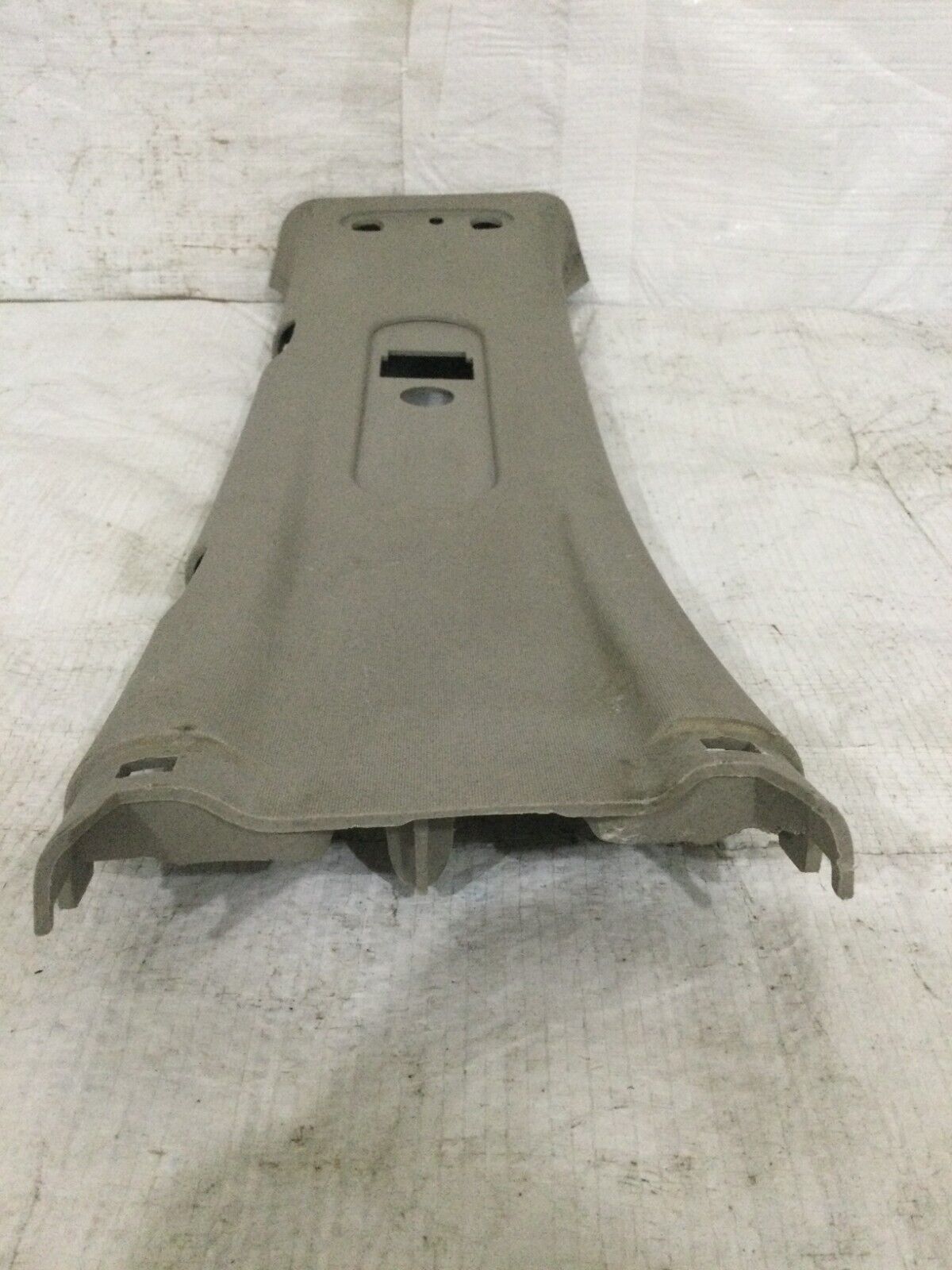 2007 GMC Sierra 1500 Left Upper B Pillar Trim Panel 15853985 OEM Classic Style