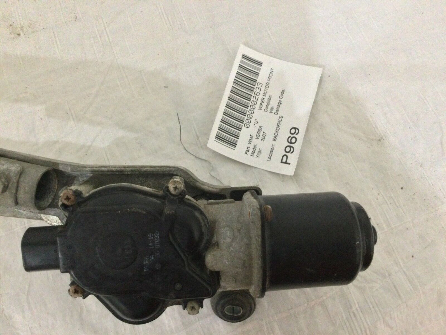 2007 Nissan Versa Front Windshield Wiper Motor W/ Linkage OEM 
