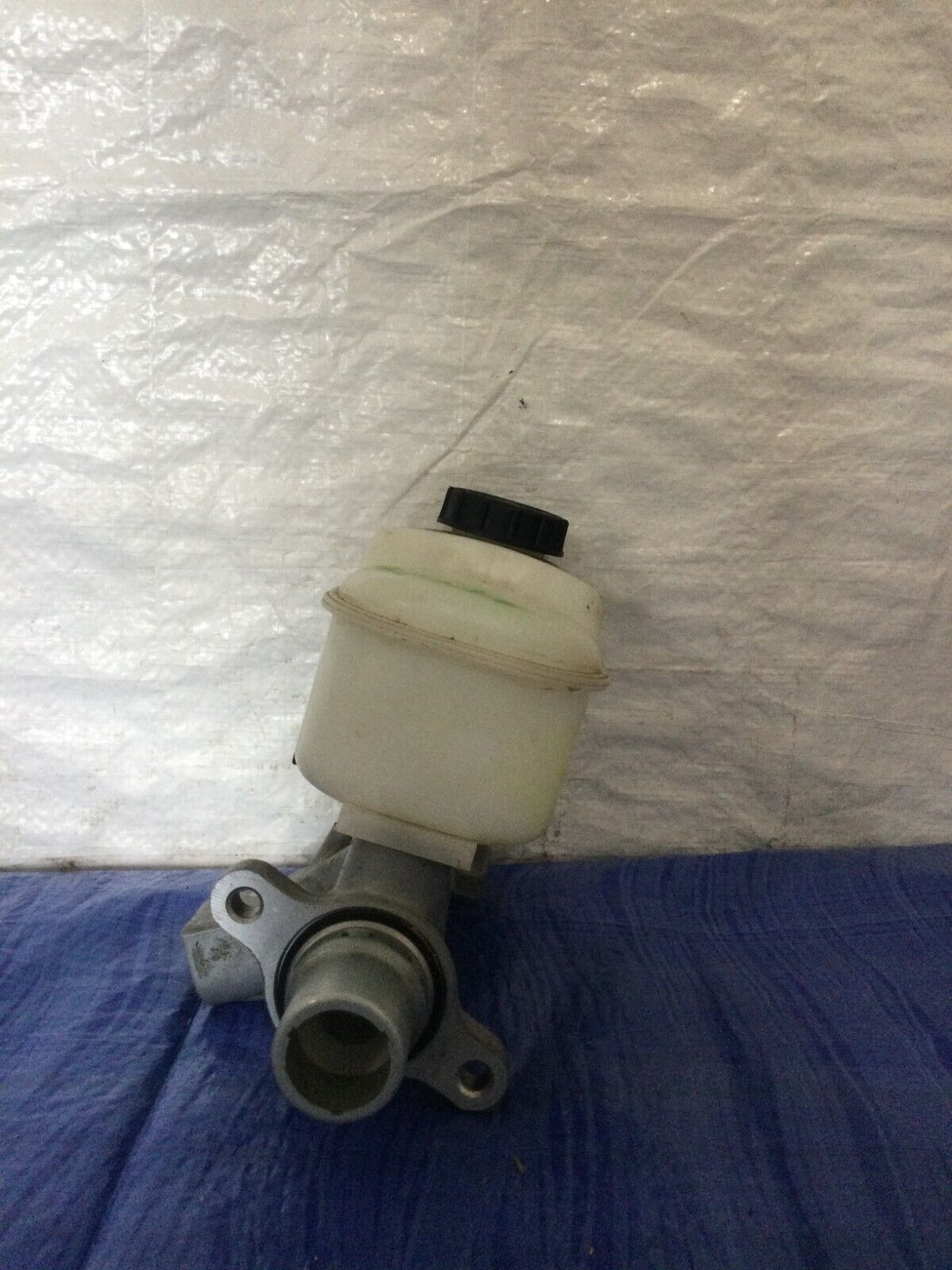 2017 Ford F-150 Master Brake Cylinder W/ Reservoir OEM