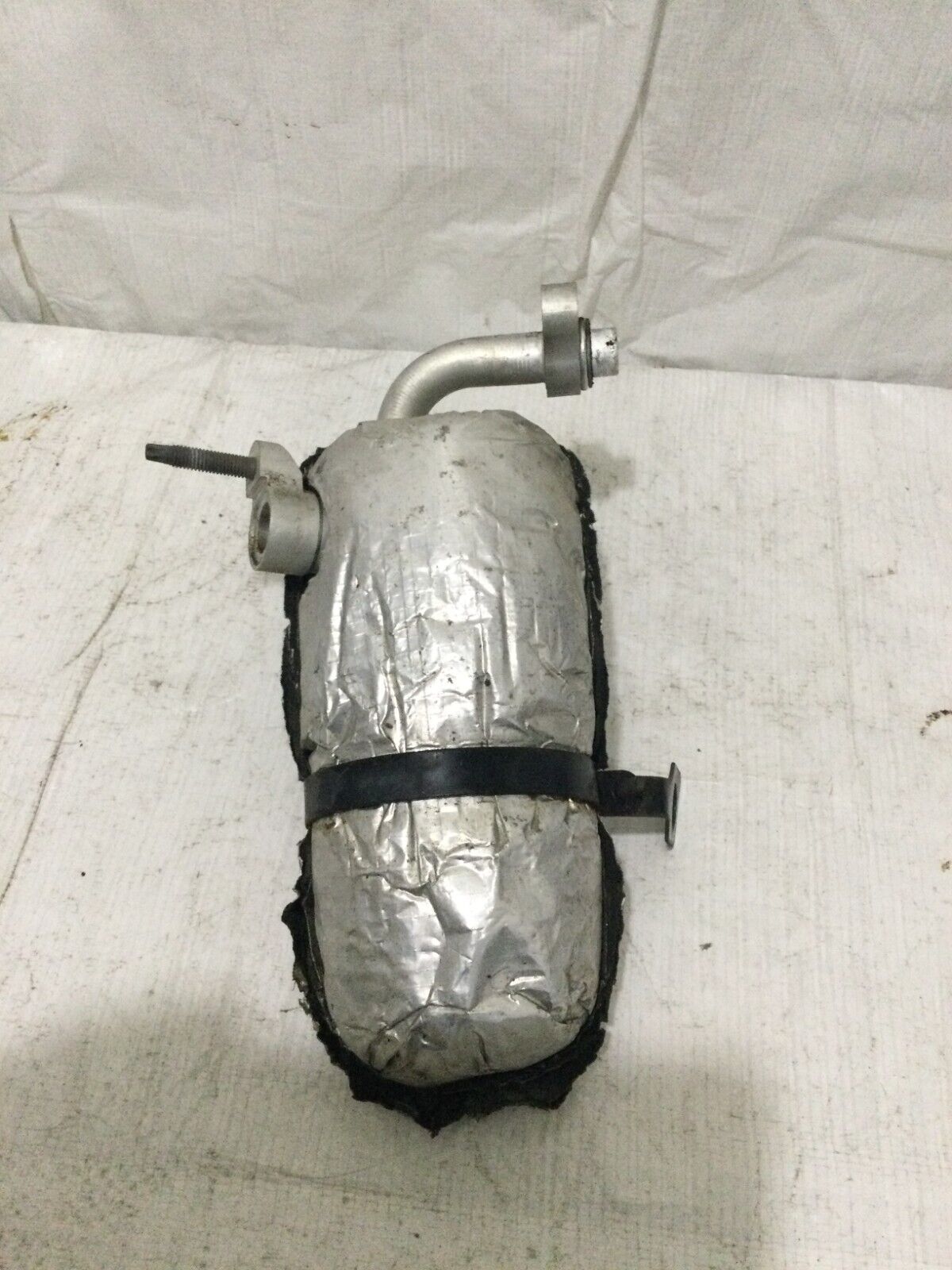 2002 2006 Chevrolet Avalanche 1500 AC Accumulator Drier 95171407 OEM