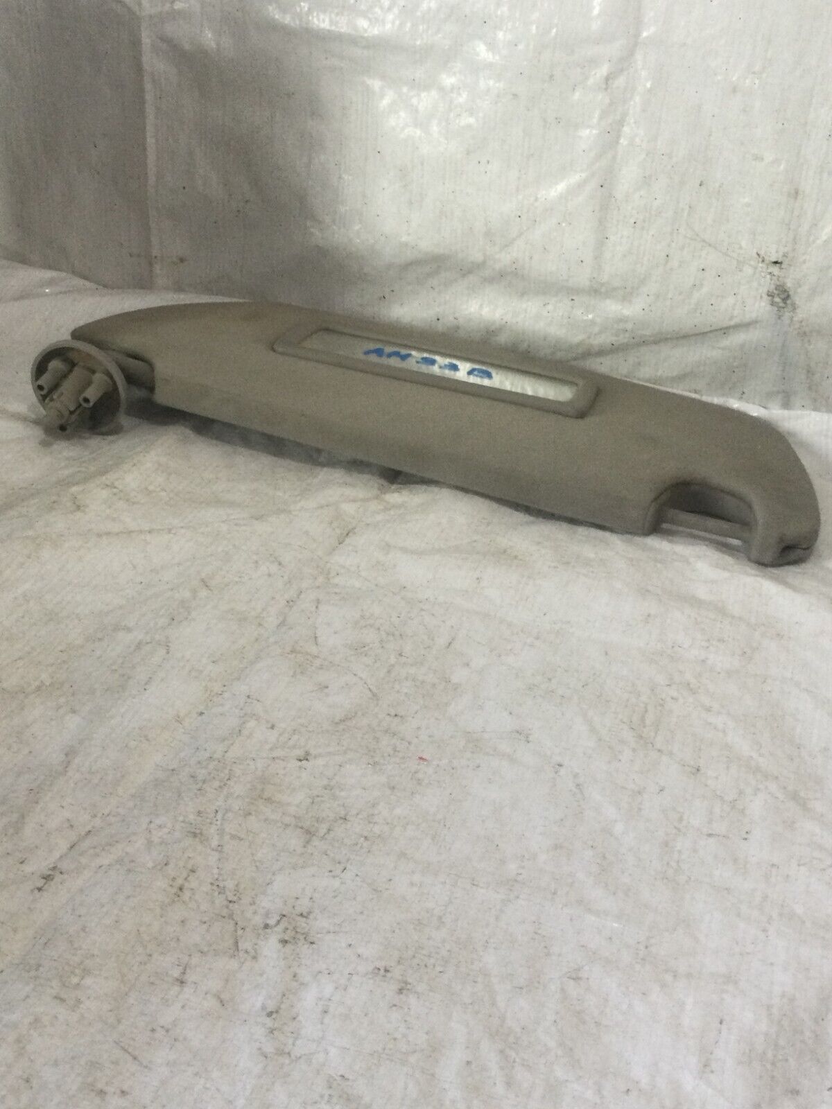 2003-2006 Dodge Ram 2500 Right Passenger Sun Visor RH OEM