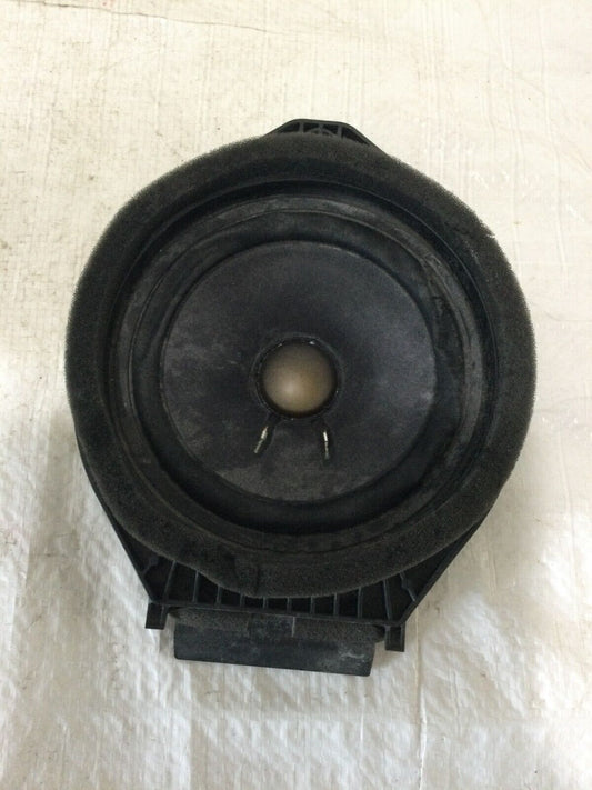 2015-2018 Chevrolet Silverado 1500 Rear Left or Right Door Speaker OEM 84190241