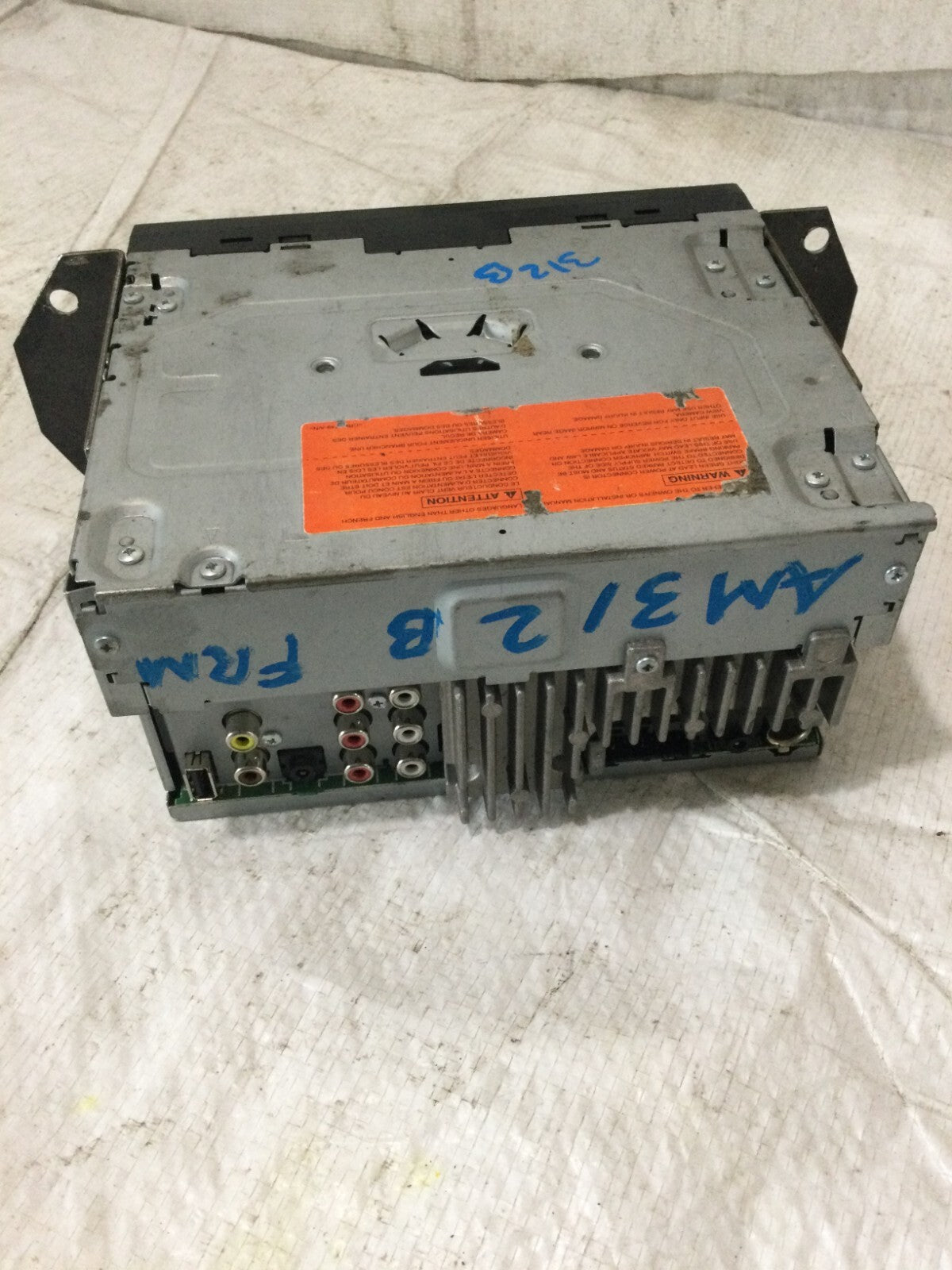 Pioneer AVH-211EX Double DIN 6.2" CD/DVD Stereo Receiver Bluetooth OEM