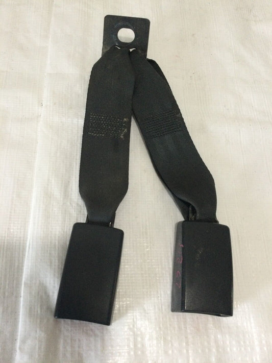 2015 Jeep Patriot   Left  Side Seat Belt Buckle Center OEM