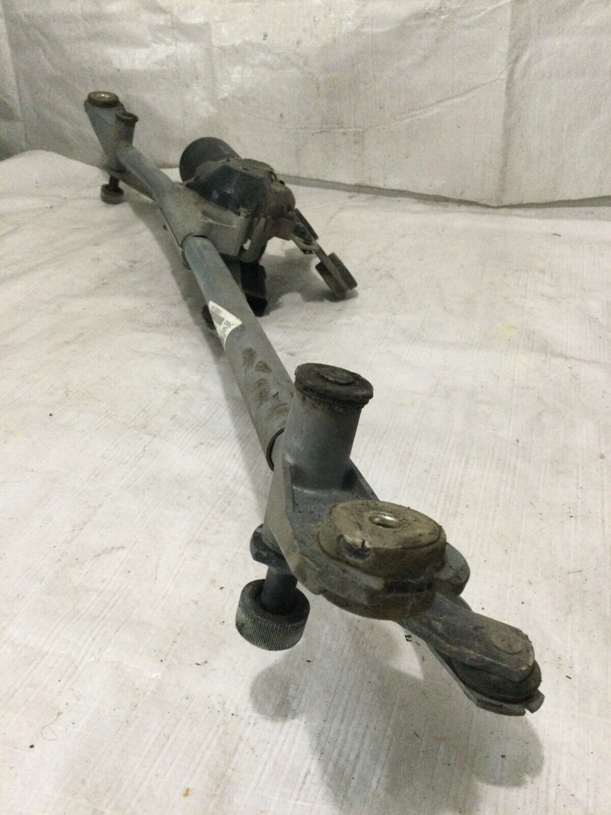 2003 Ddoge Ram 2500 Front Wiper Motor W/ Linkage OEM