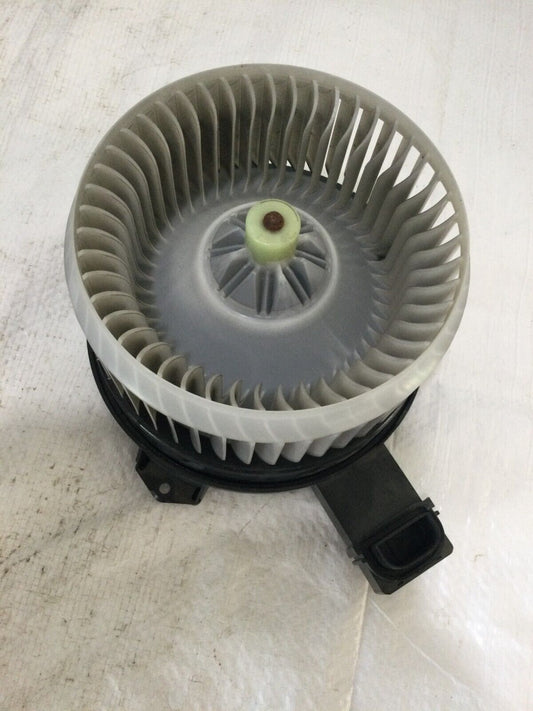 2012-2015 Honda CR-V  A/C Heater Blower Motor OEM