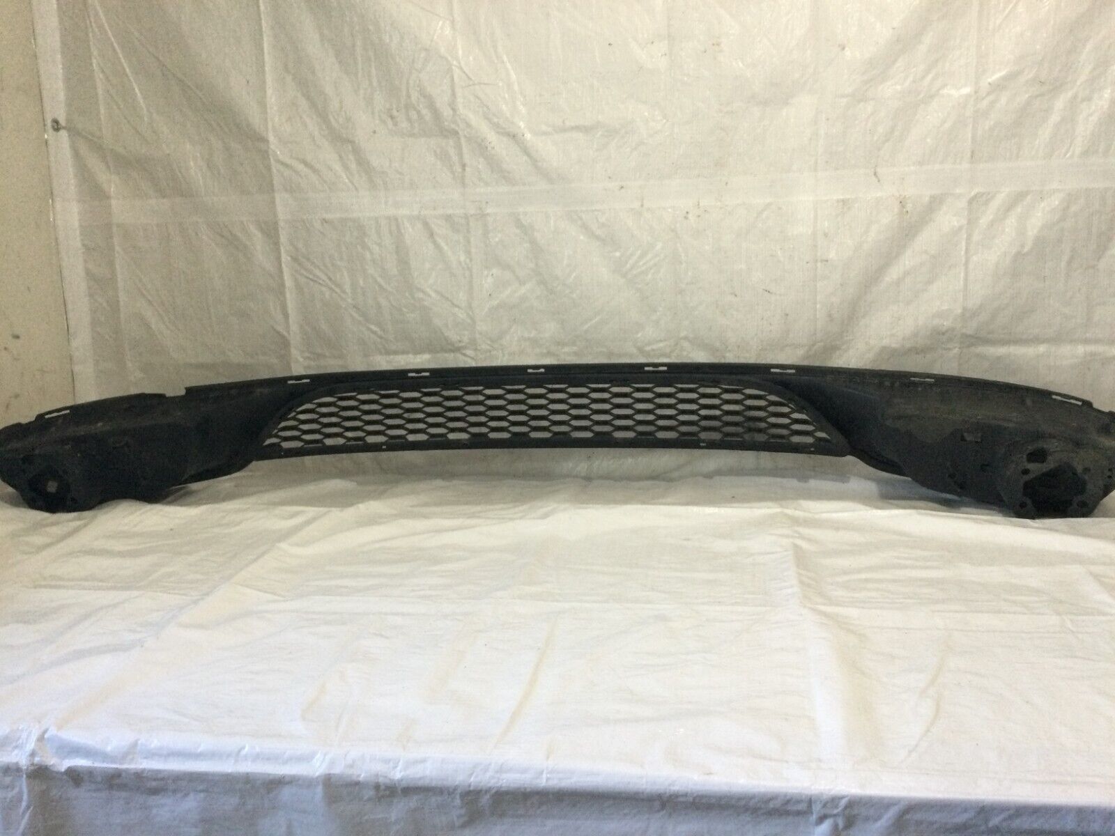 2017 Dodge Grand Caravan Front lower  Bumper Grille OEM