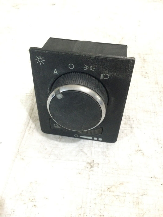 2010 Dodge Ram 3500 Headlight Switch 04602880AA OEM