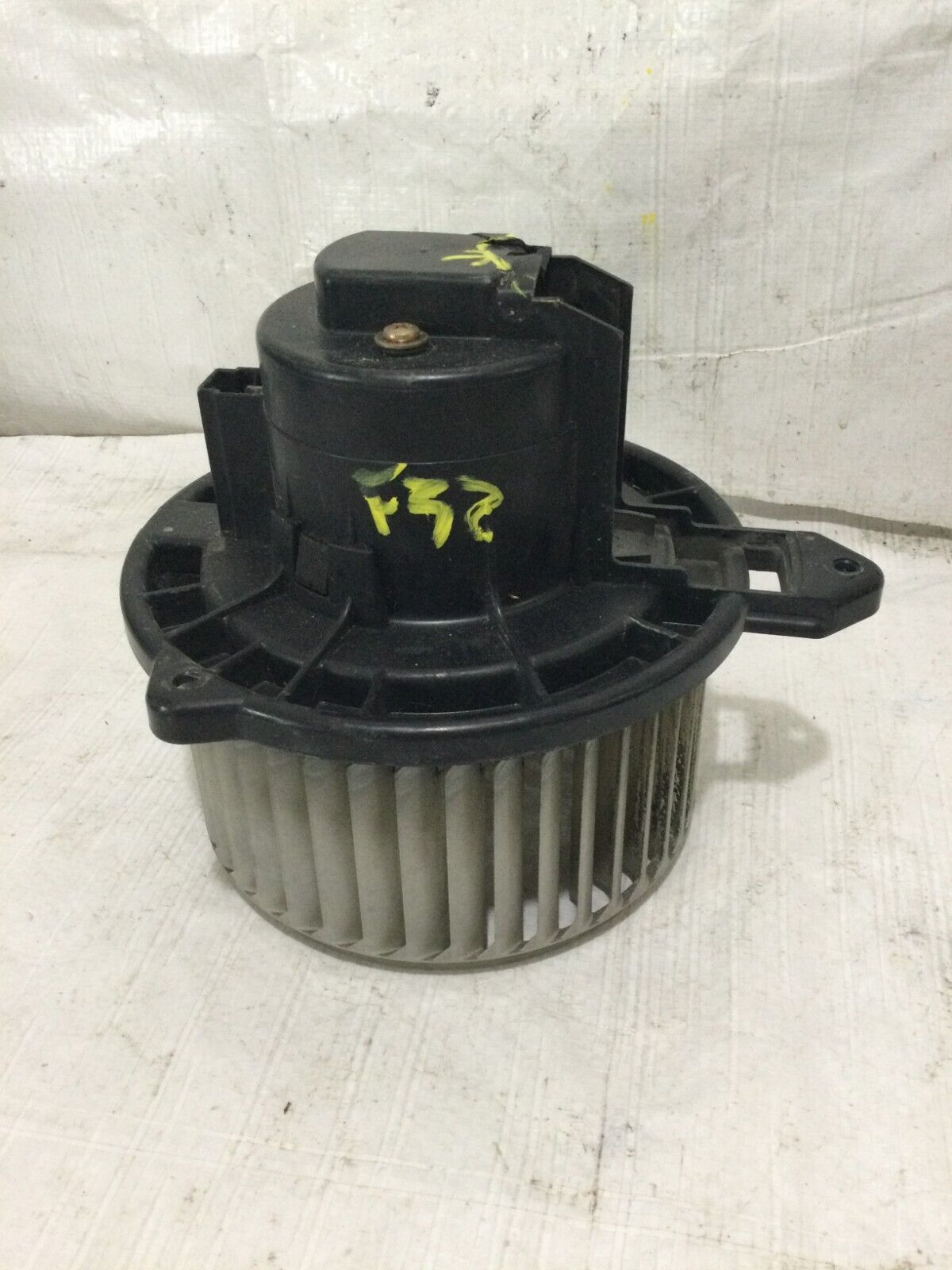 2005 Dodge Ram 1500 A/C Heater Blower Motor OEM