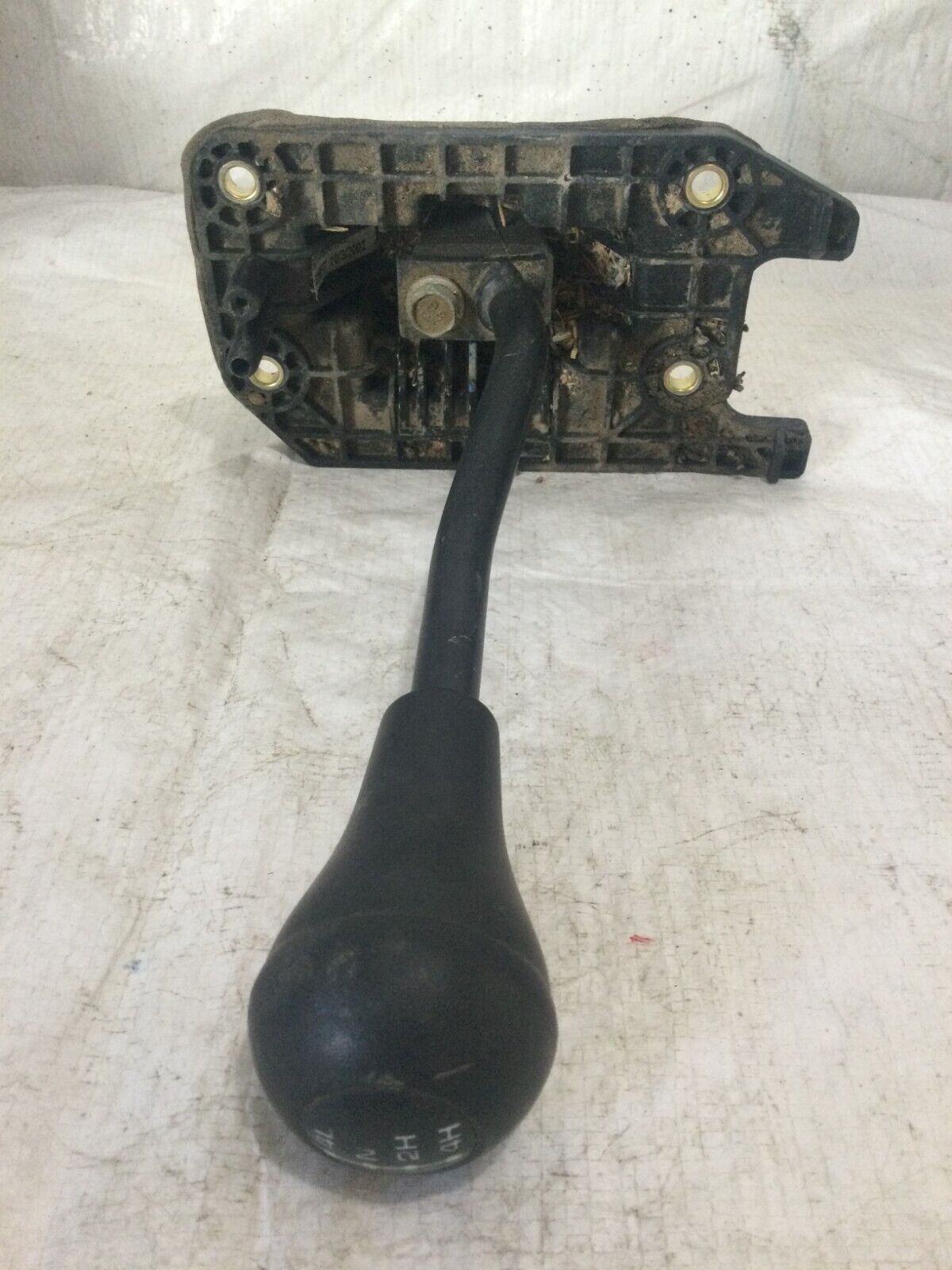 2003-2006 Dodge Ram 3500 Floor Shifter Manual Floor Gear Shifter Assembly OEM