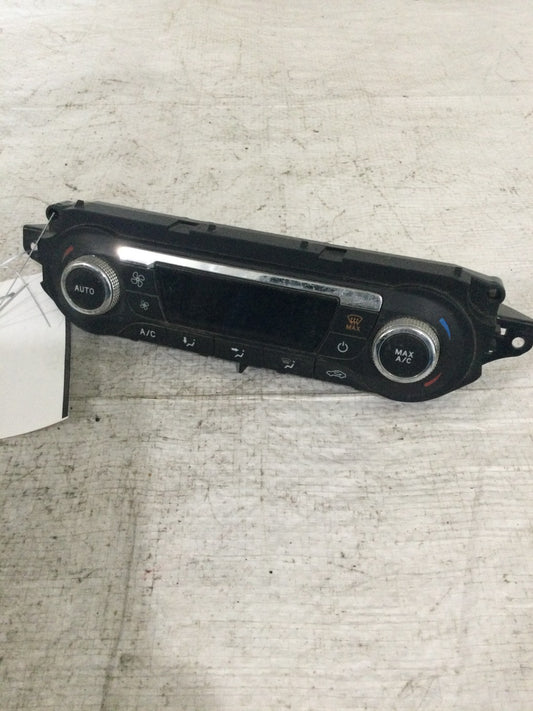 2013-2015 Ford Escape Heater AC Temperature Climate Control OEM CJ5T-18C612-BA