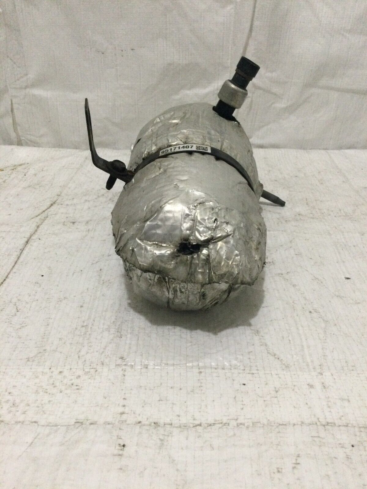 2002 2006 Chevrolet Avalanche 1500 AC Accumulator Drier 95171407 OEM