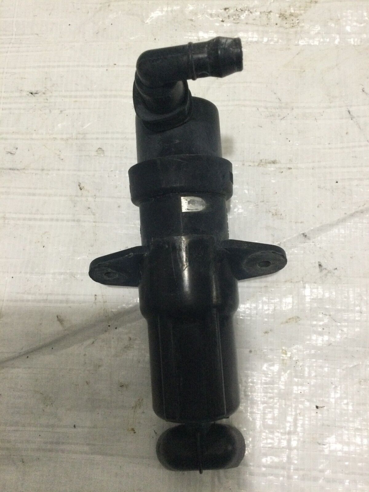 2004 BMW 7-Series Front Headlight Washer High Pressure Nozzle OEM