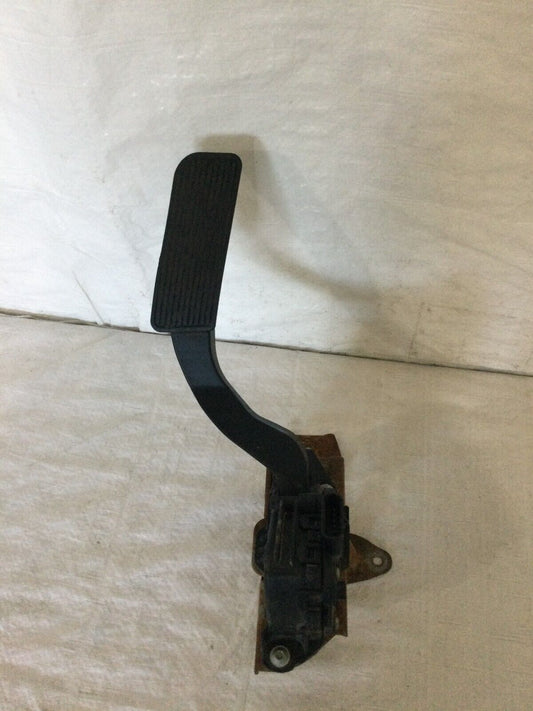 2011-2014 Chevy Silverado Accelerator Gas Pedal Position Sensor 20972082 OEM