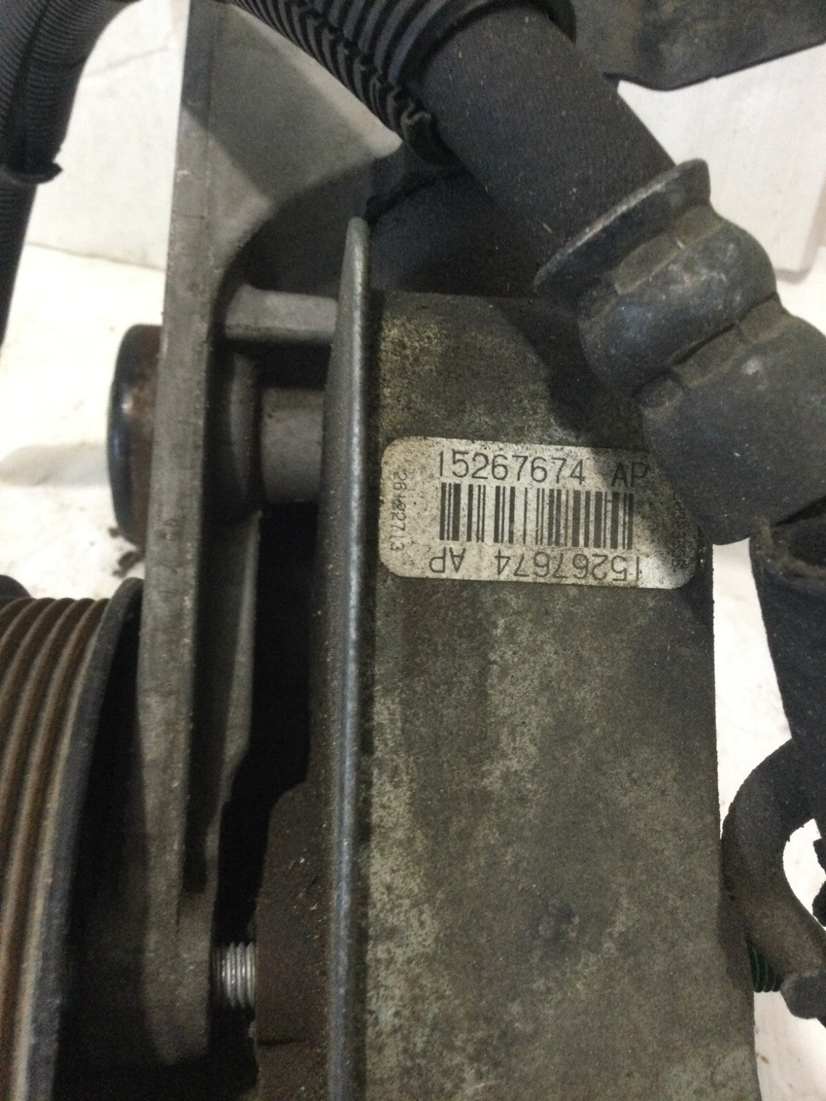 2005 Chevrolet Silverado 1500 Power Steering Pump Motor W/ Bracket OEM