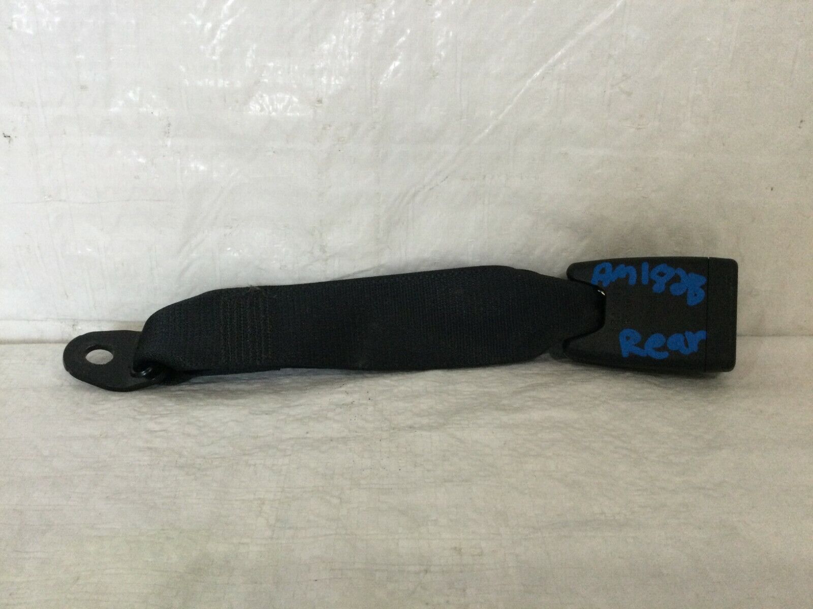 2016 Toyota RAV4 Rear Center Seat Belt Buckle OEM