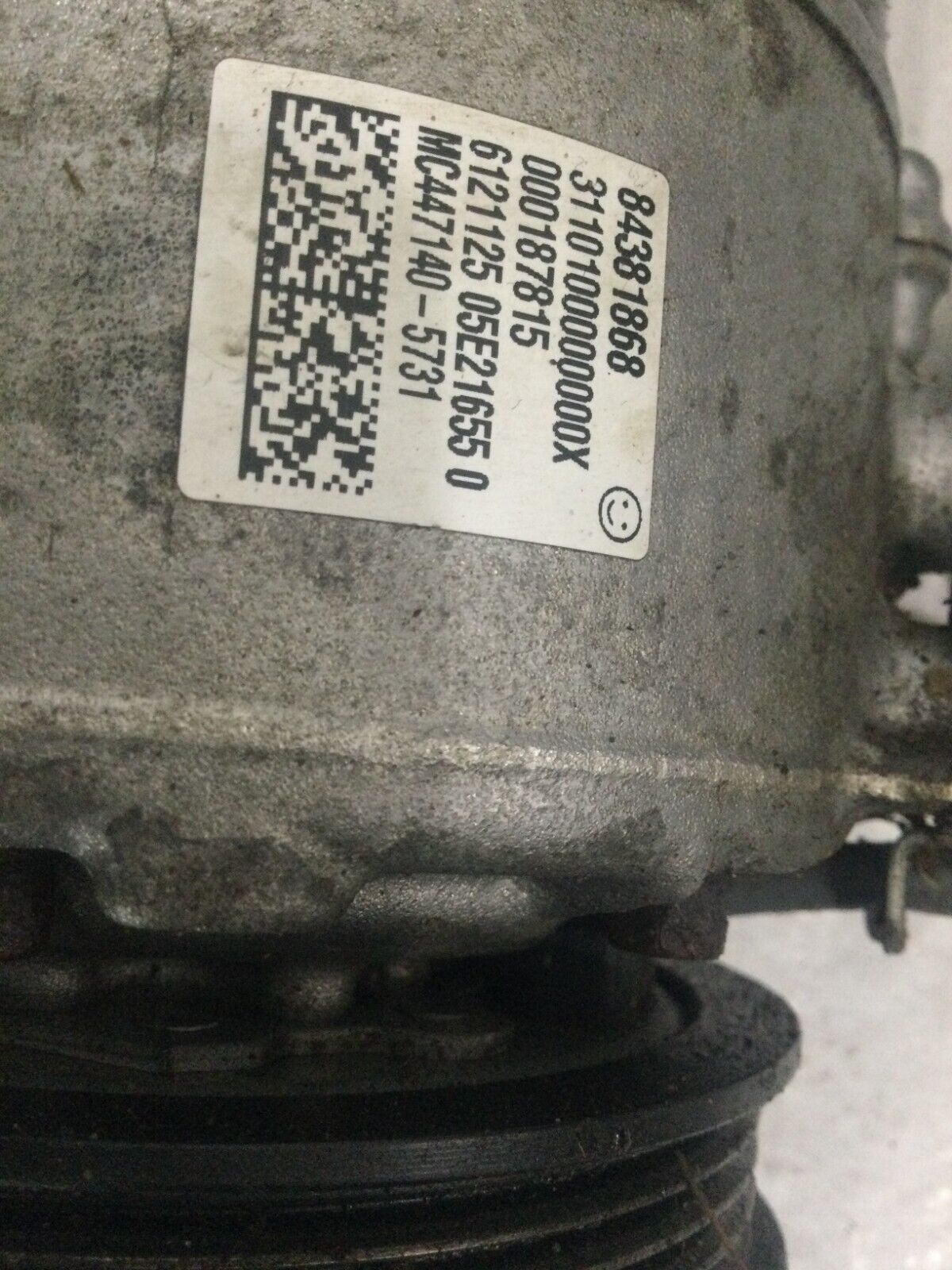 2019-2022 Chevrolet Silverado 1500 A/C Compressor  84381868 OEM 5.3L