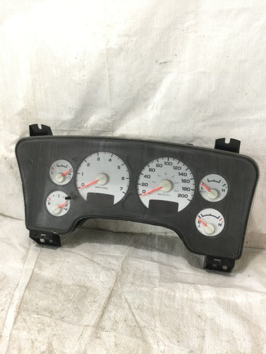 2005 Dodge Ram 1500 Speedometer Instrument Cluster 56051102AG KPH OEM