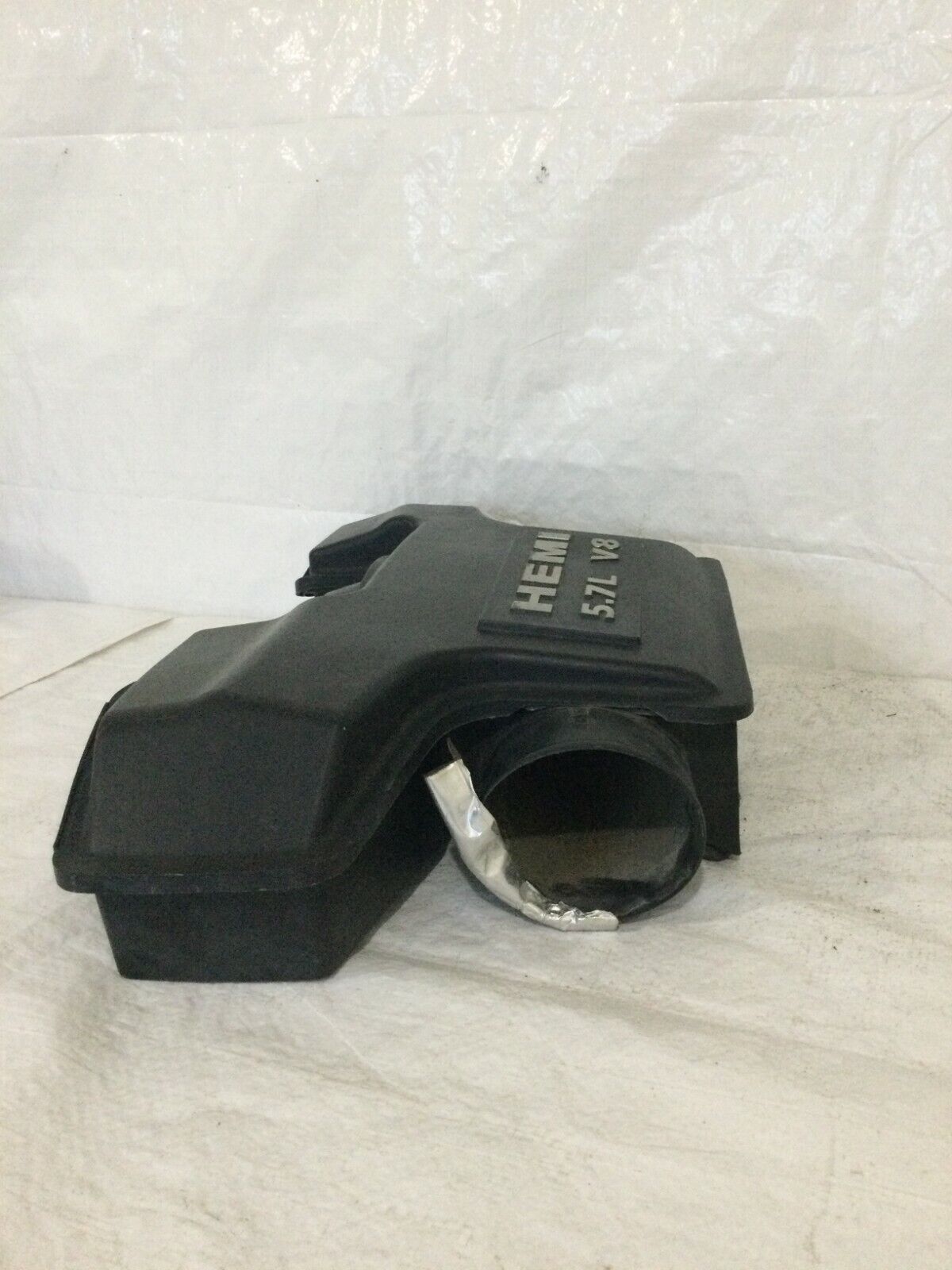 2005 Dodge Ram 2500 Air Intake Tube Resonator OEM HEMI 2.4