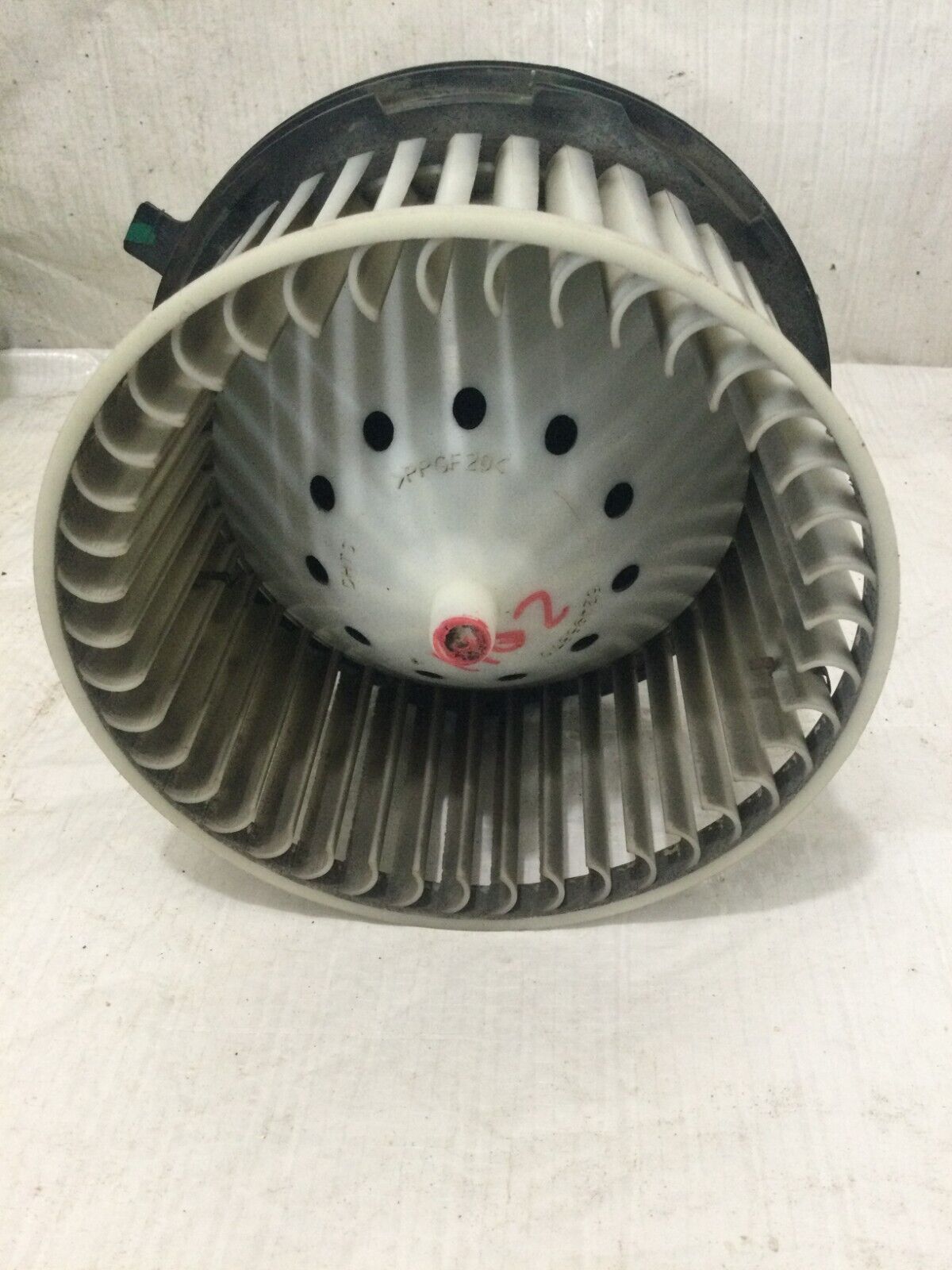2007 Cdillac Escalade A/C Heater Blower Motor 52408152 OEM