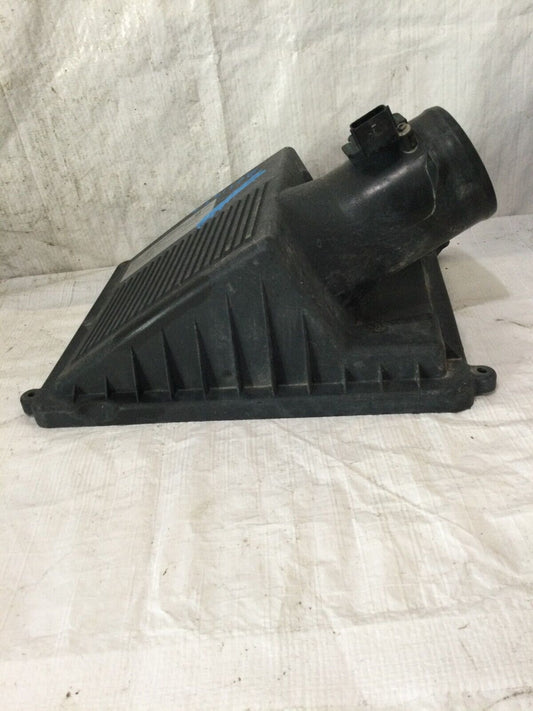 2018 Chevrolet Silverado 1500 Air Cleaner Filter Box OEM