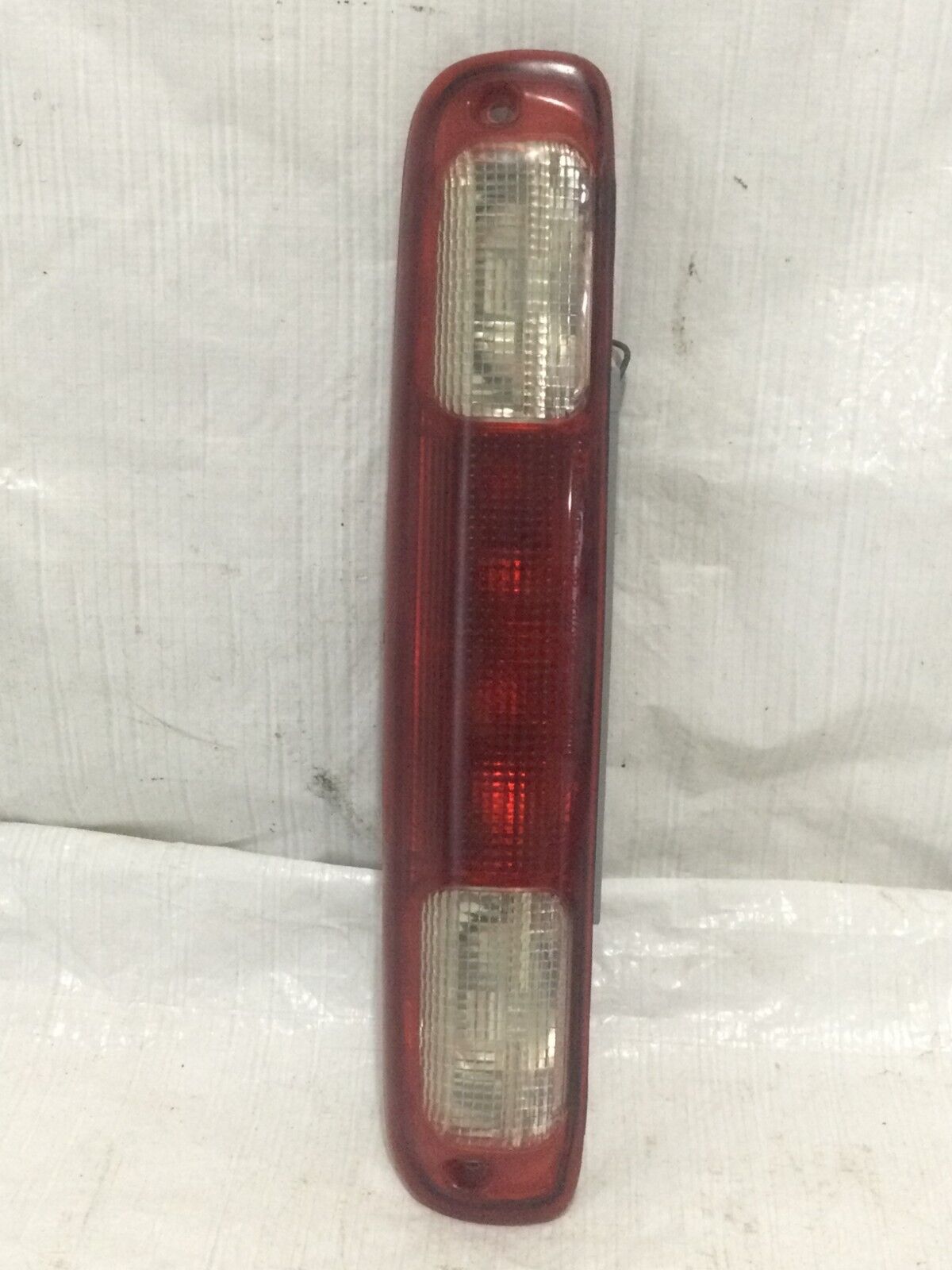 2006 GMC Sierra Third Brake 3rd Brake Light 16525205 OEM