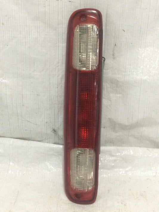 2006 GMC Sierra Third Brake 3rd Brake Light 16525205 OEM