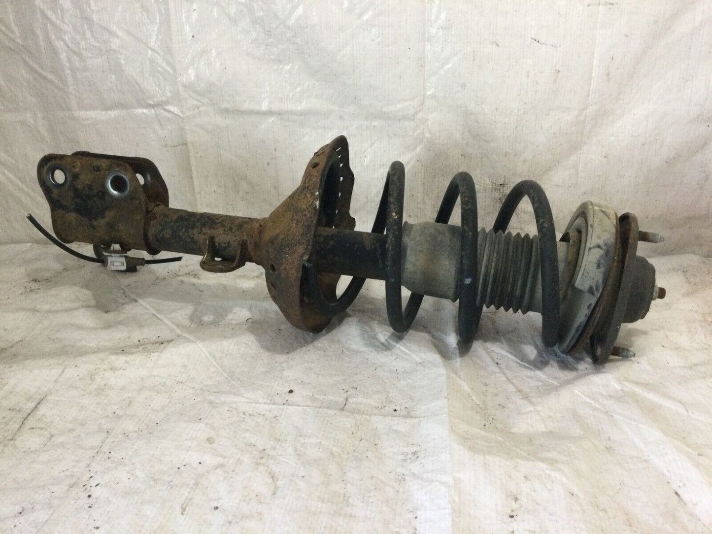2007 Honda Odyssey Front Left Shock Strut Assembly OEM