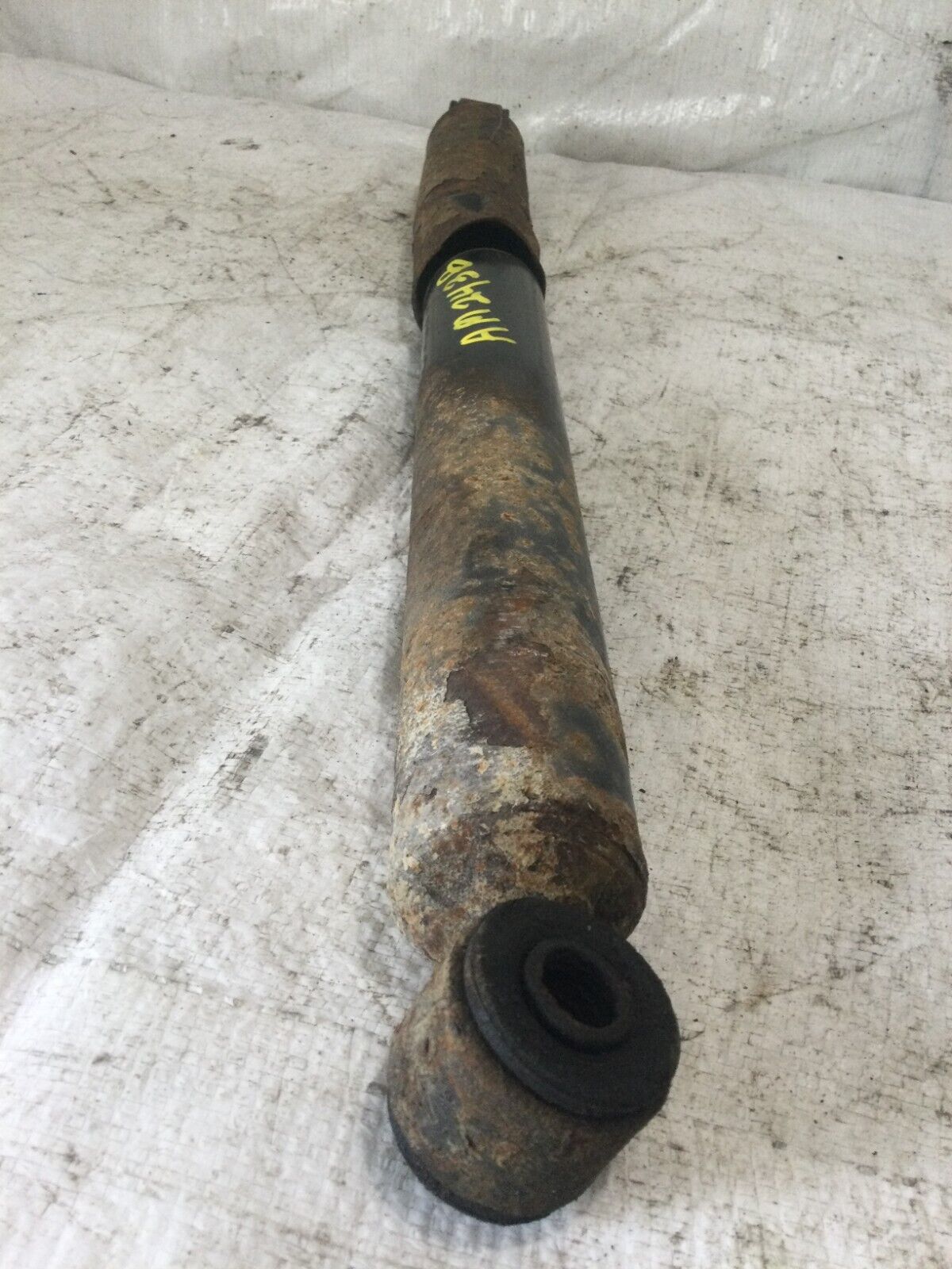 2006 GMC Sierra 2500 Left Rear Shock Absorber OEM