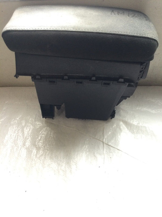 2007 Honda Civic Front Center Console W/ Arm Rest OEM ( Damaged Console )