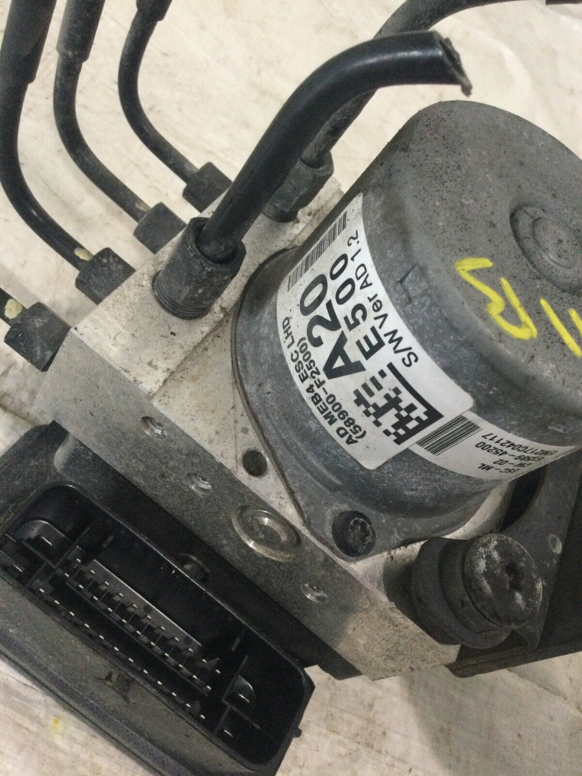 2017 Hyundai Elantra  Anti-lock Brake Parts 58900-F2500 OEM