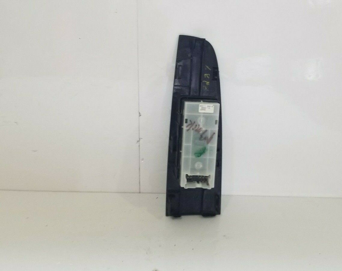2007-2009 Nissan Altima Front Right Passenger Window Switch OEM
