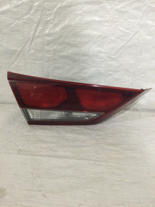 2017 2018 Hyundai Elantra  LH Left Driver Lid Mounted Inner Tail Light Lamp OEM