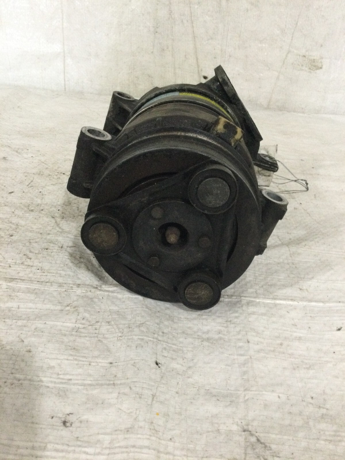 2001 Chevrolet Silverado 2500 A/C Air Compressor OEM