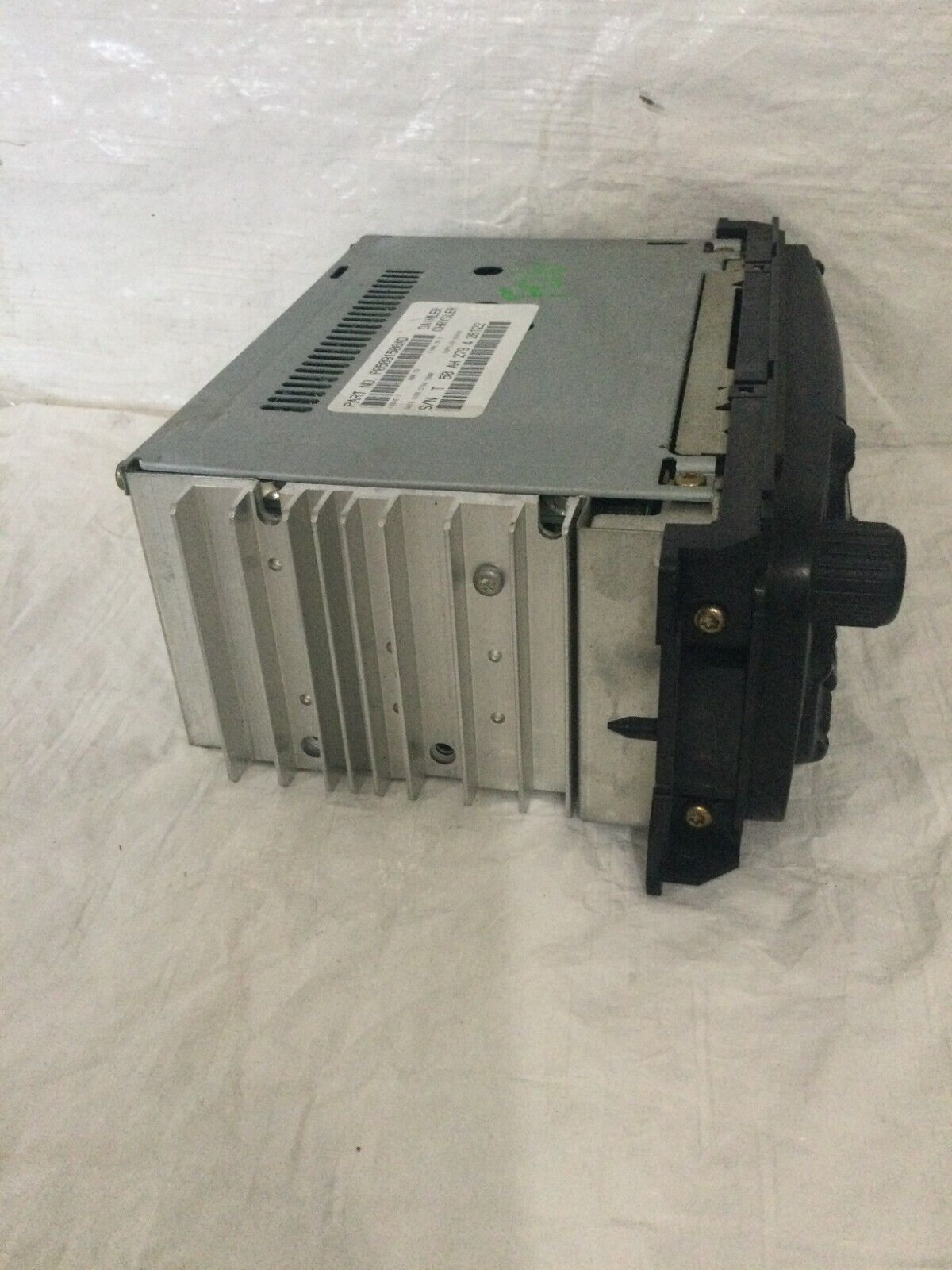 2002-2005 Dodge Ram 1500 Audio Radio Stereo Unit AM FM CD Player 05091506AD