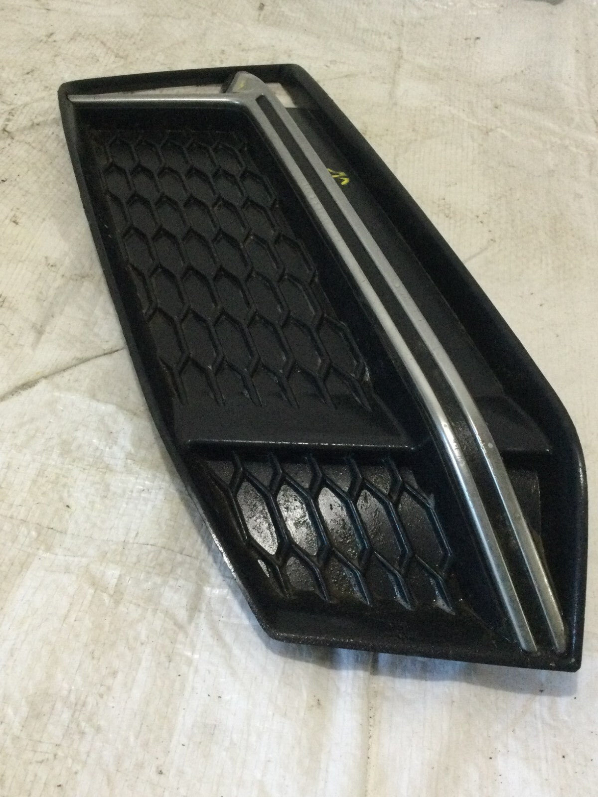 2018 Audi A4 Left Chrome Black Honeycomb Fog Light Grille OEM 8W0807681K