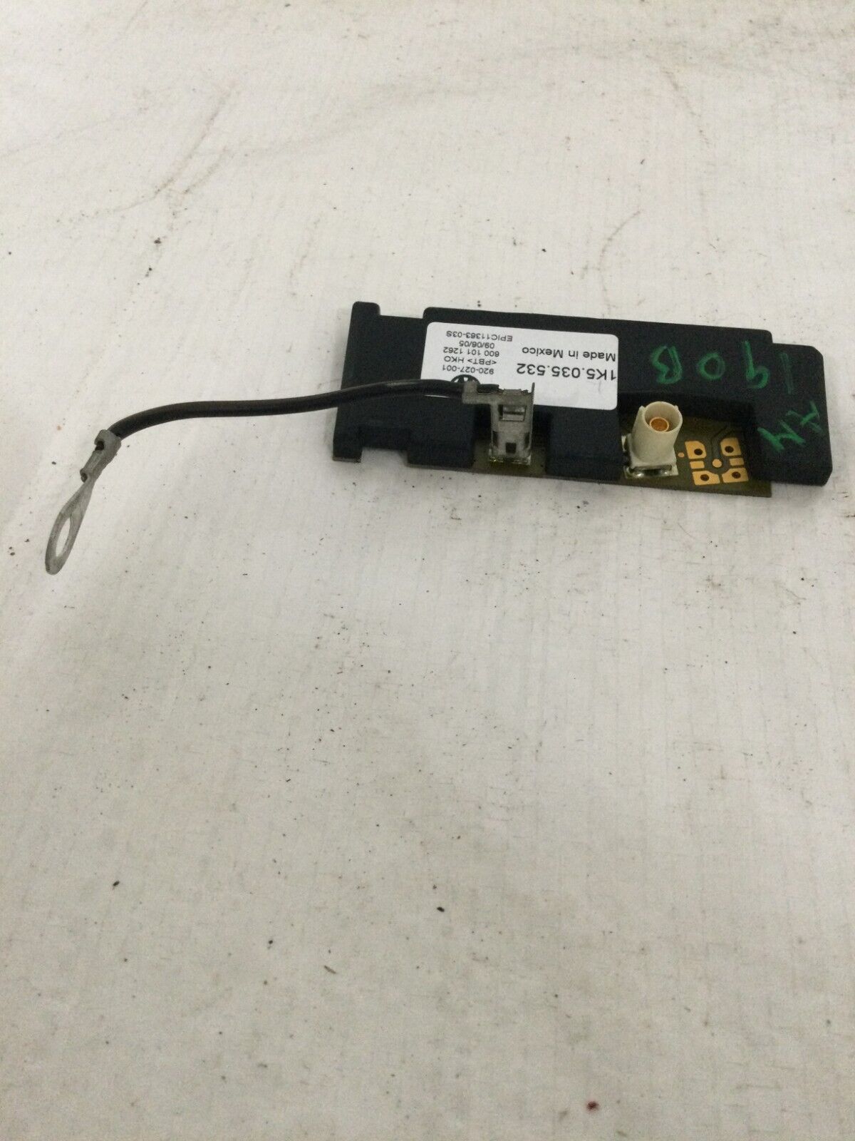 2006 VW Jetta Antenna Amplifier Booster Switch Unit 1K5 035 532 K OEM
