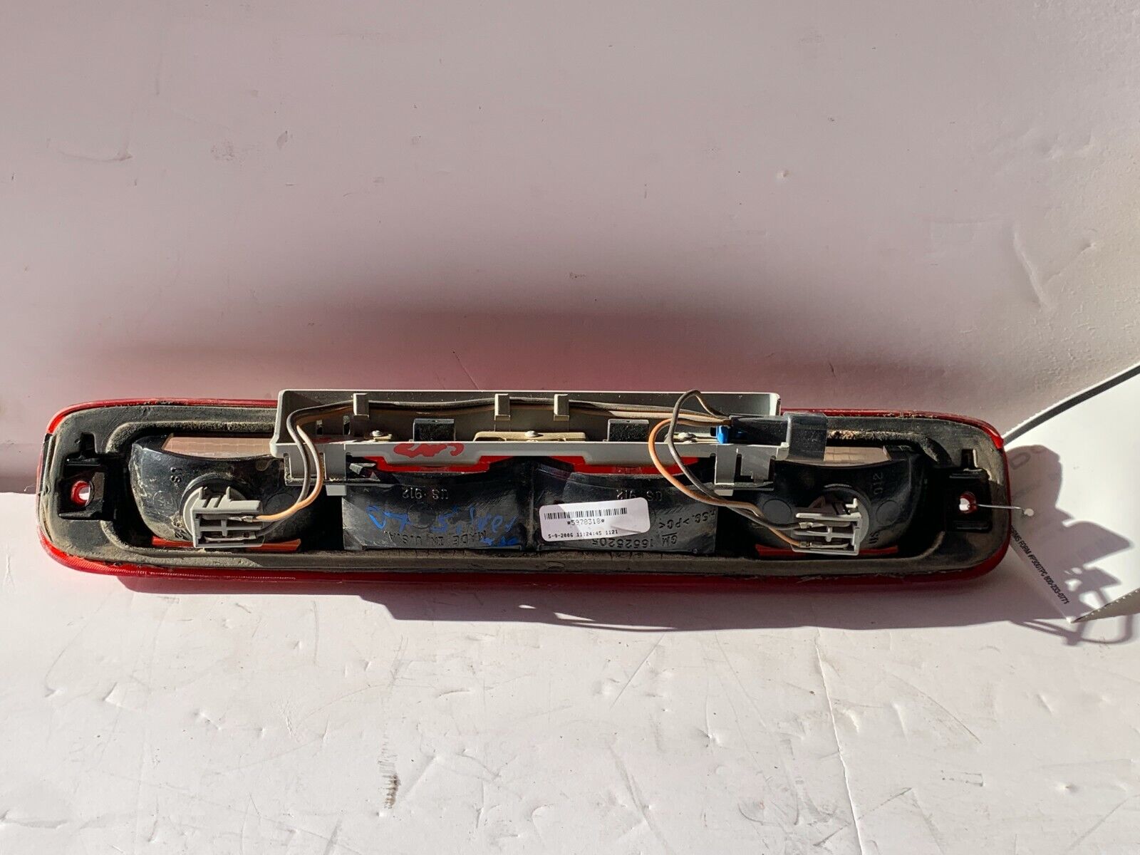 2003-2006 Chevy Silverado 1500 Third Brake 3rd Brake Light 16525205 OEM