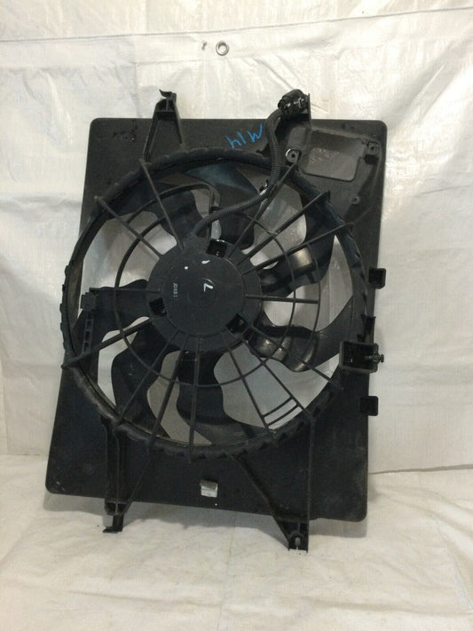 2015-2017 Hyundai Sonata Radiator Cooling Fan Motor Assembly 25380-C2000 OEM